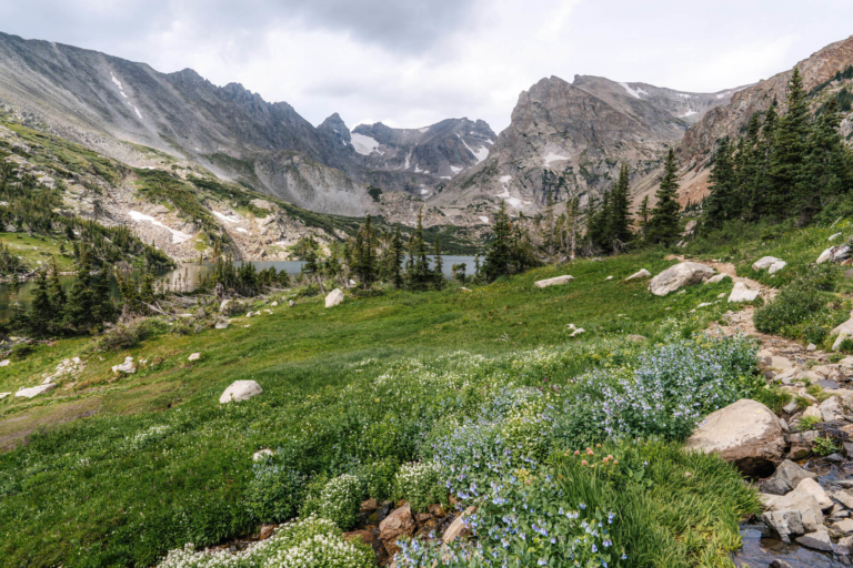 Hiking to Lake Isabelle in Colorado | Aspiring Wild